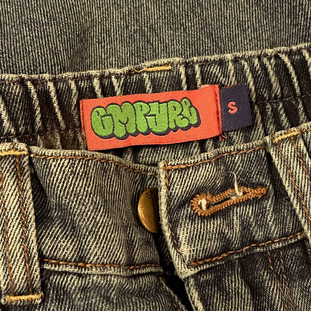ZUMIEZ Empyre Tori Billie wash skate jeans
Size-S My height-5”2 100% cotton